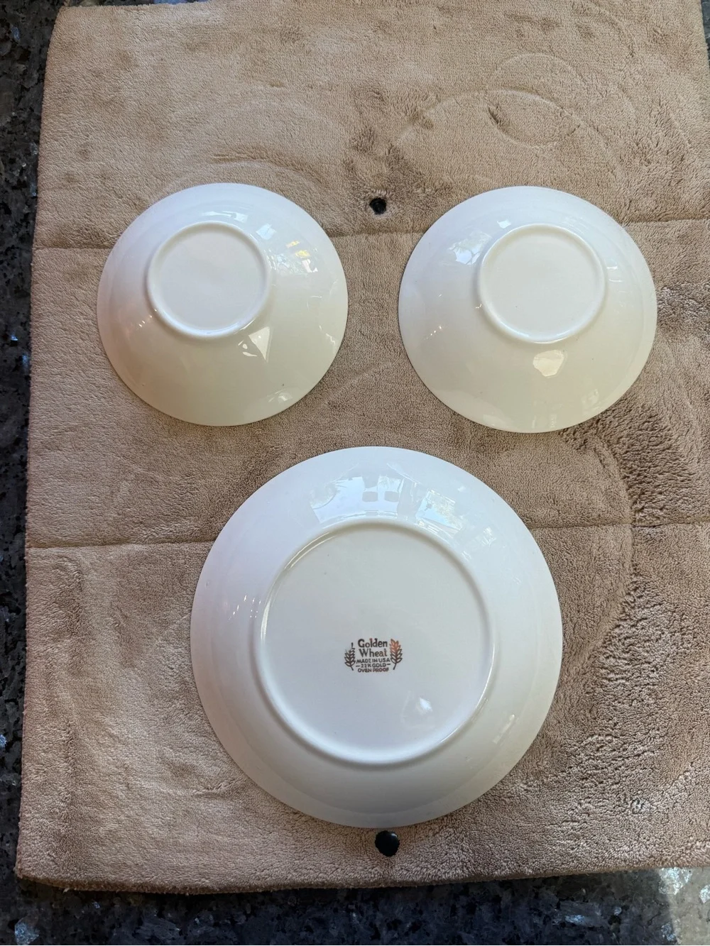 Golden Wheat Plate & Saucers